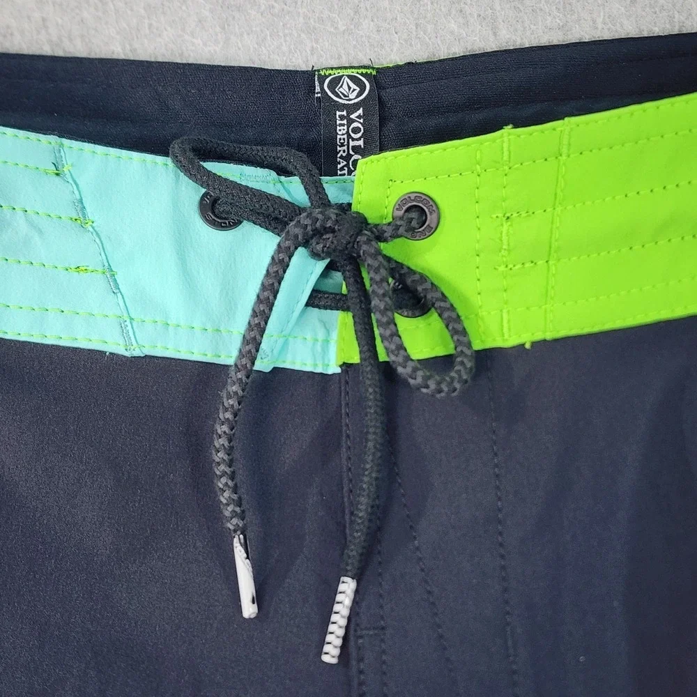 Volcom‎ About Time Liberators Boardshorts Mens 40 Black Teflon EcoElite Stretch